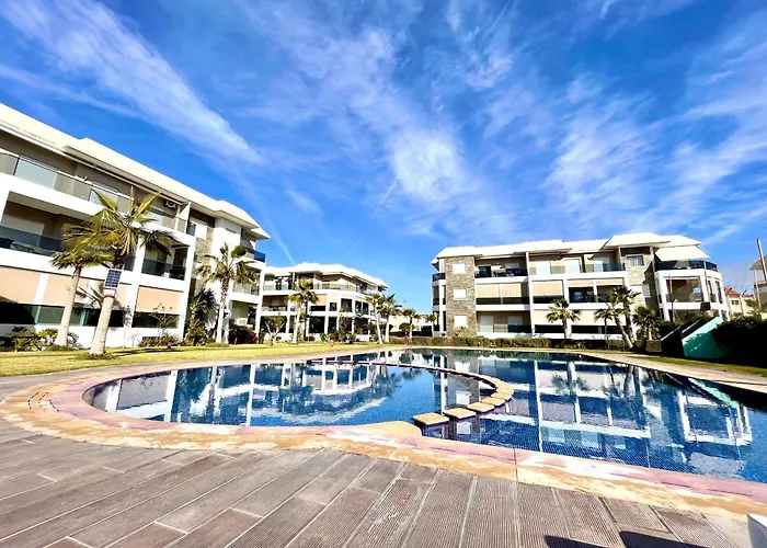 Bel Appartement à AMWAJ Beach&Resorts